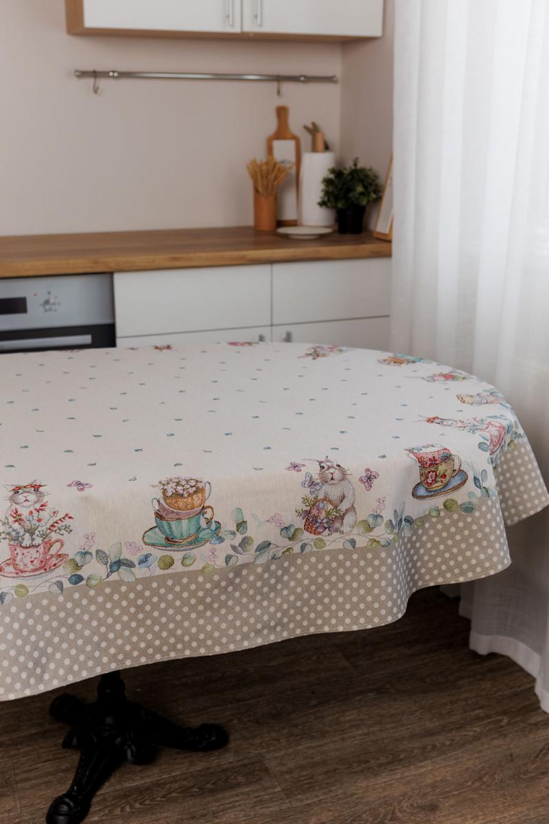 Charm Garden Oval Tablecloth