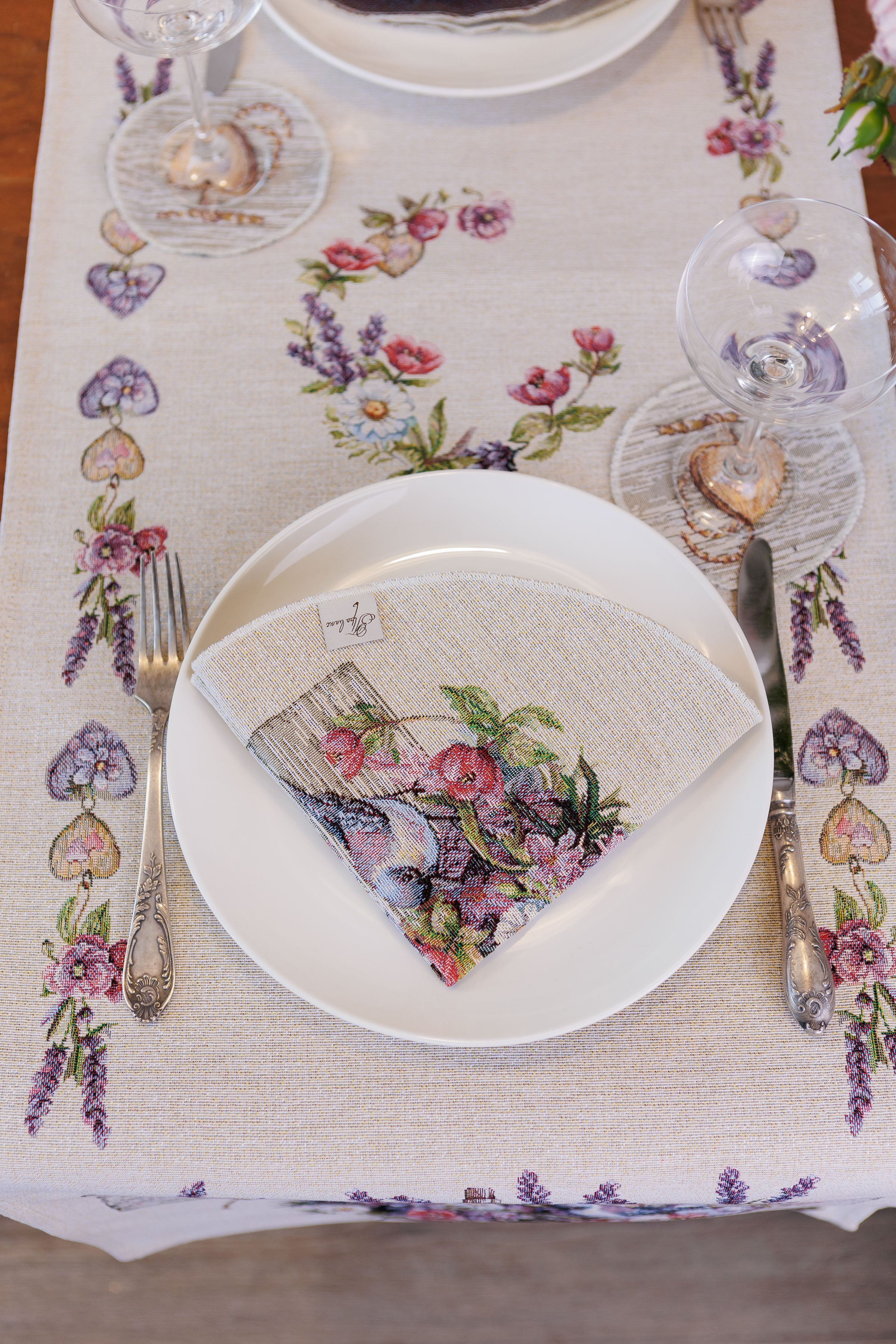 Table Runner Lavender 16×55 inches (40×140 cm)