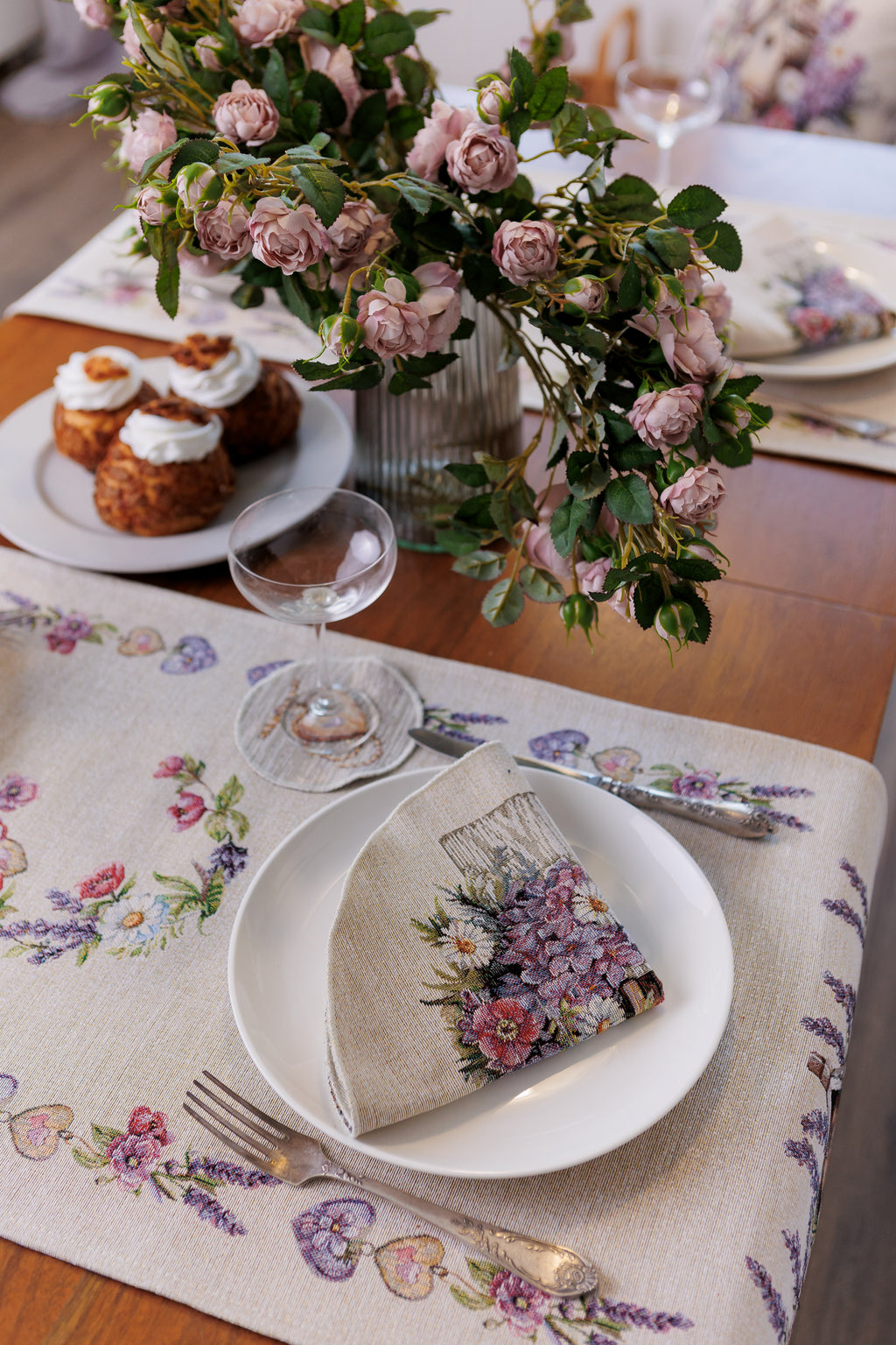 Table Runner Lavender 16×55 inches (40×140 cm)