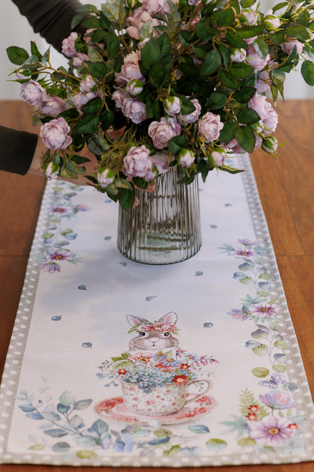Table Runner Charm 16×55 inches (40×140 cm)