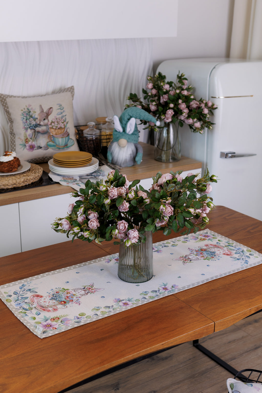 Table Runner Charm 16×55 inches (40×140 cm)